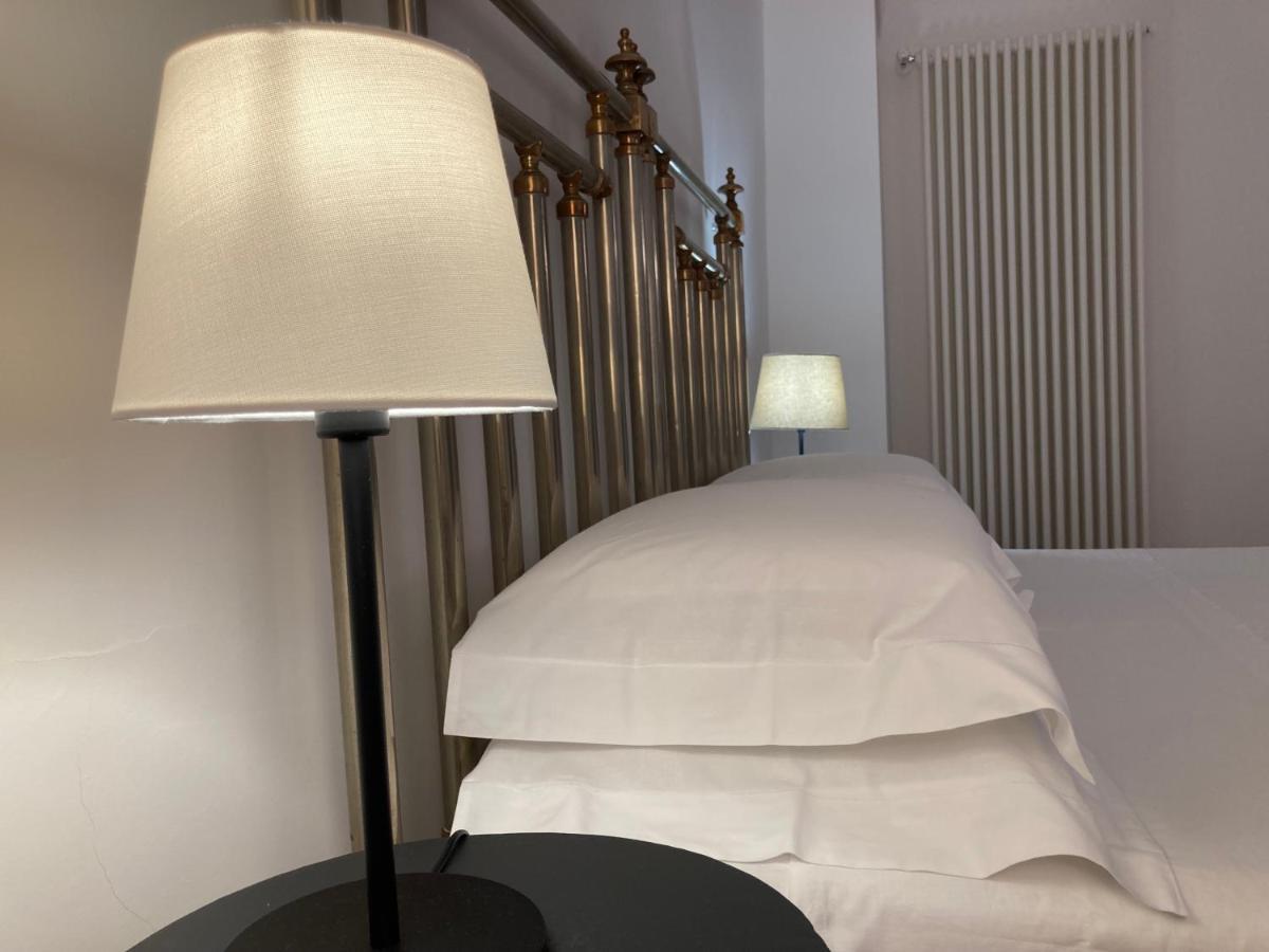 Gli Archi E Le Stelle Apartman Brindisi Kültér fotó